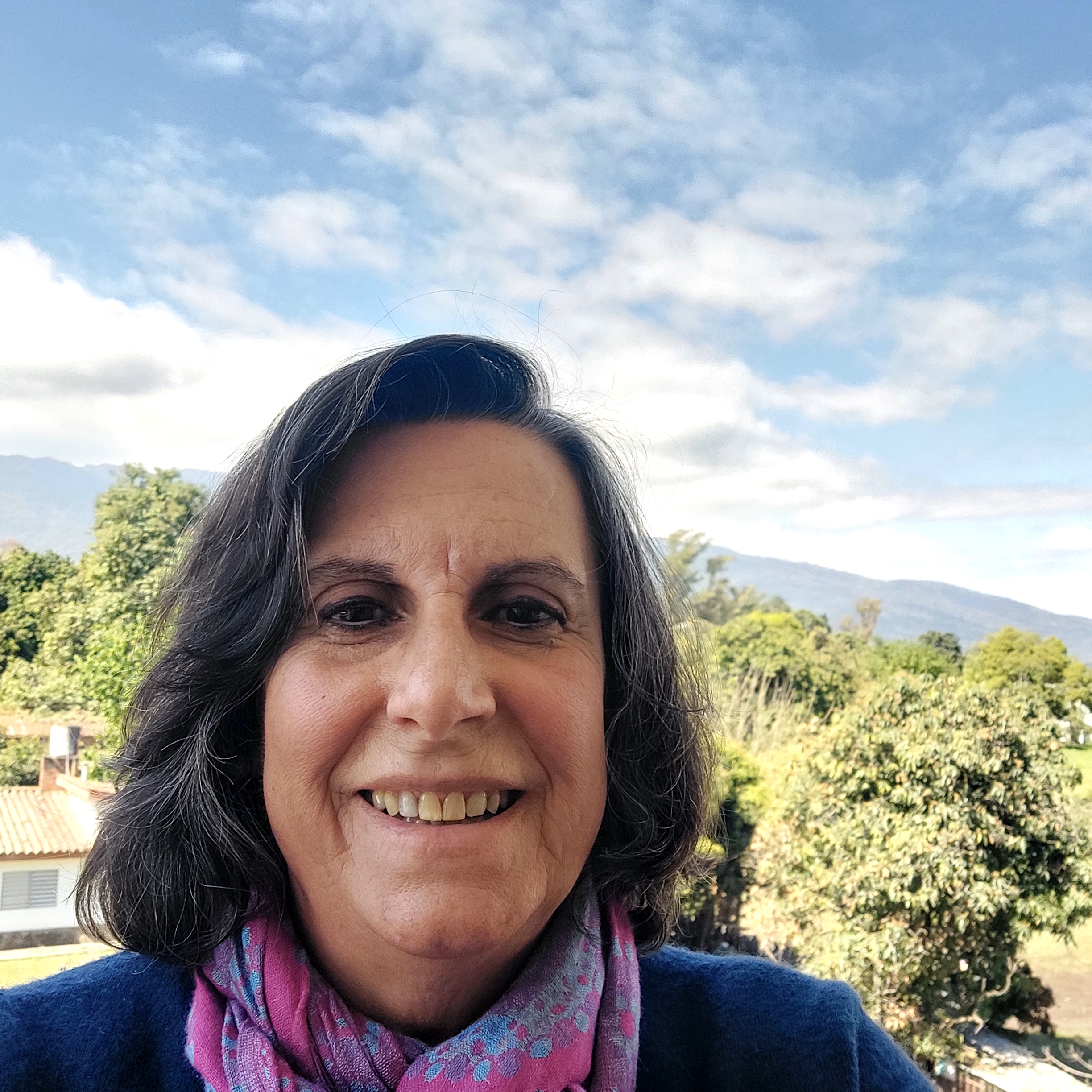 Dra Monica Patricia De La Vega
