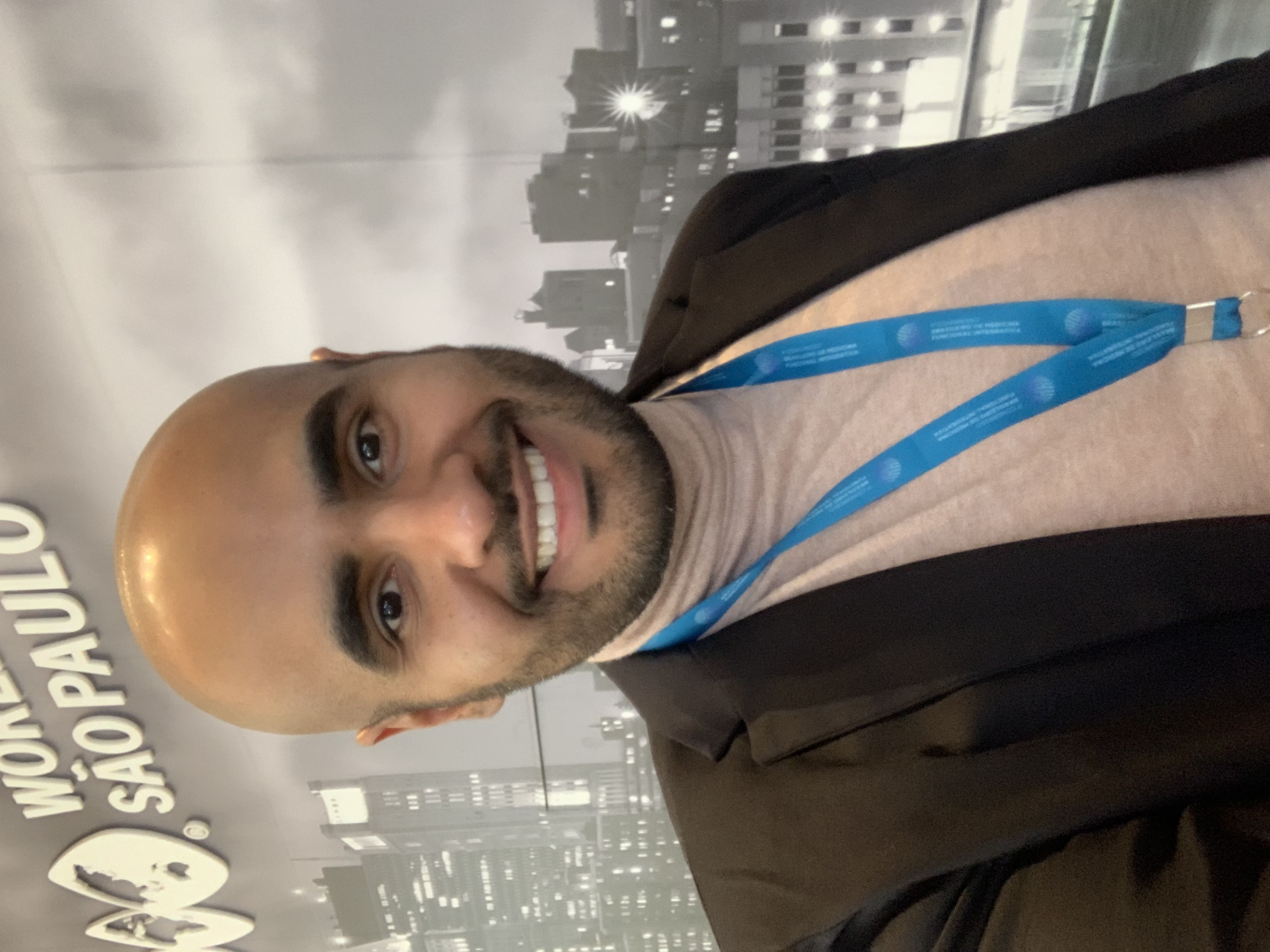 Dr Danilo Barcelos