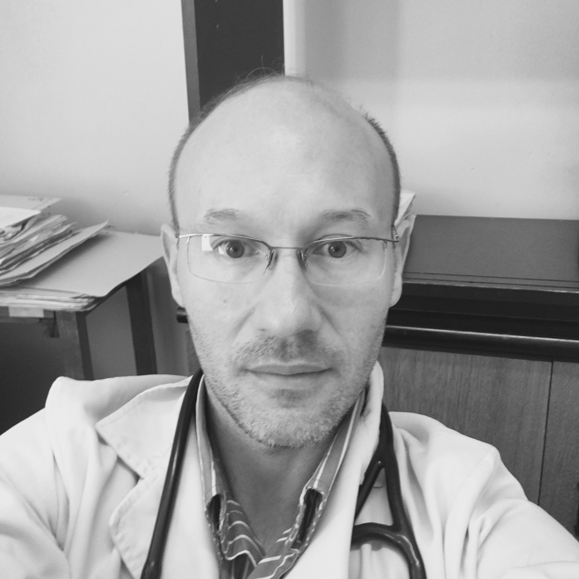 Dr Luciano Calvente