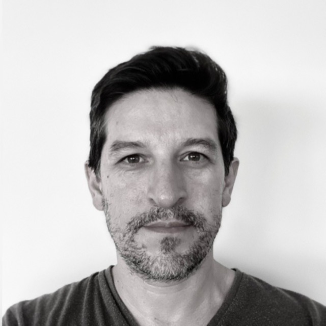 Dr. Adrian Marcos Cabrera