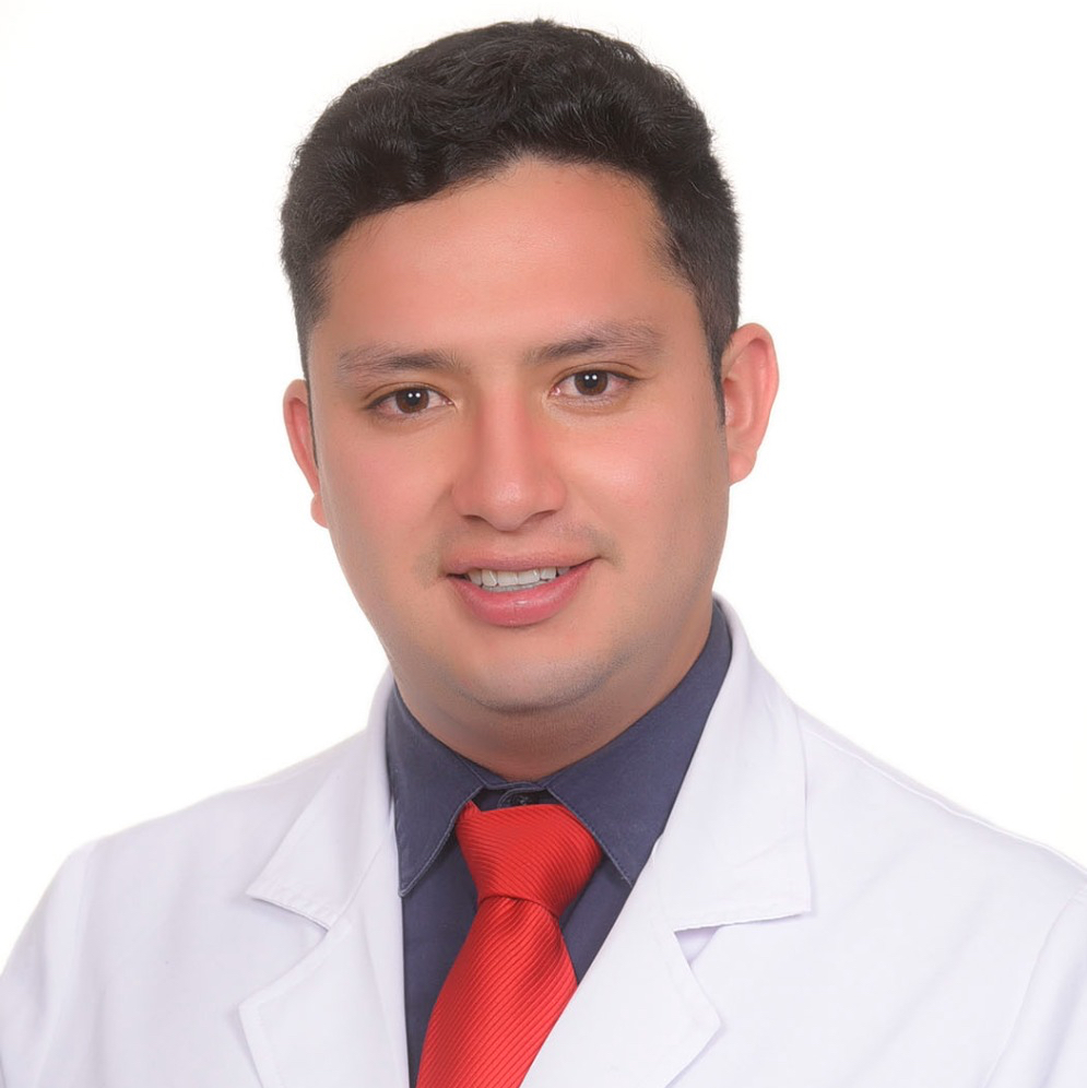 Dr Dennis Napoleón Tacoamán Padilla