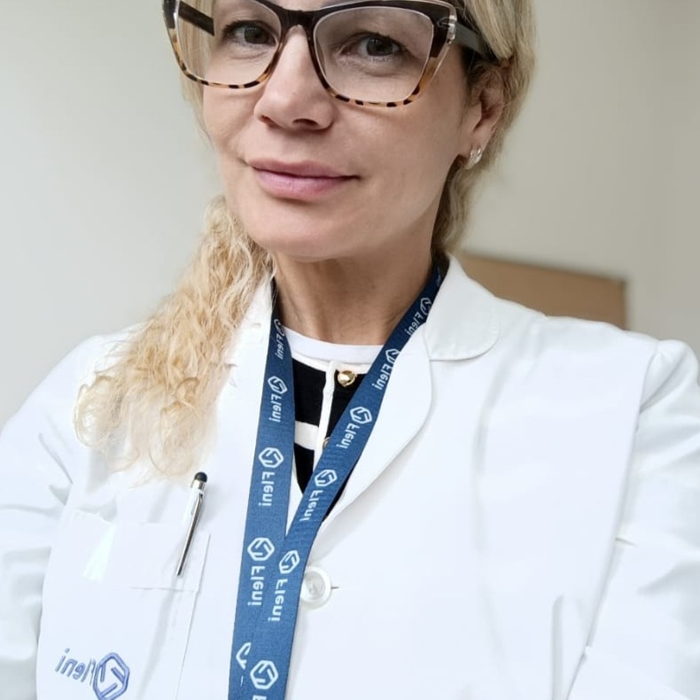Dra.  Irna Bianca Medeiros Rego