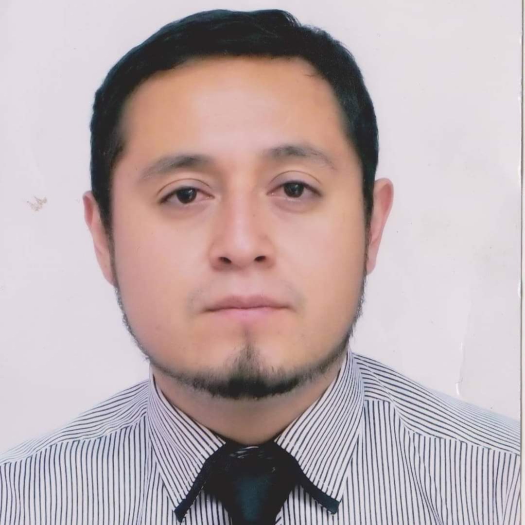 Dr. Javier Patricio Cando Casanova