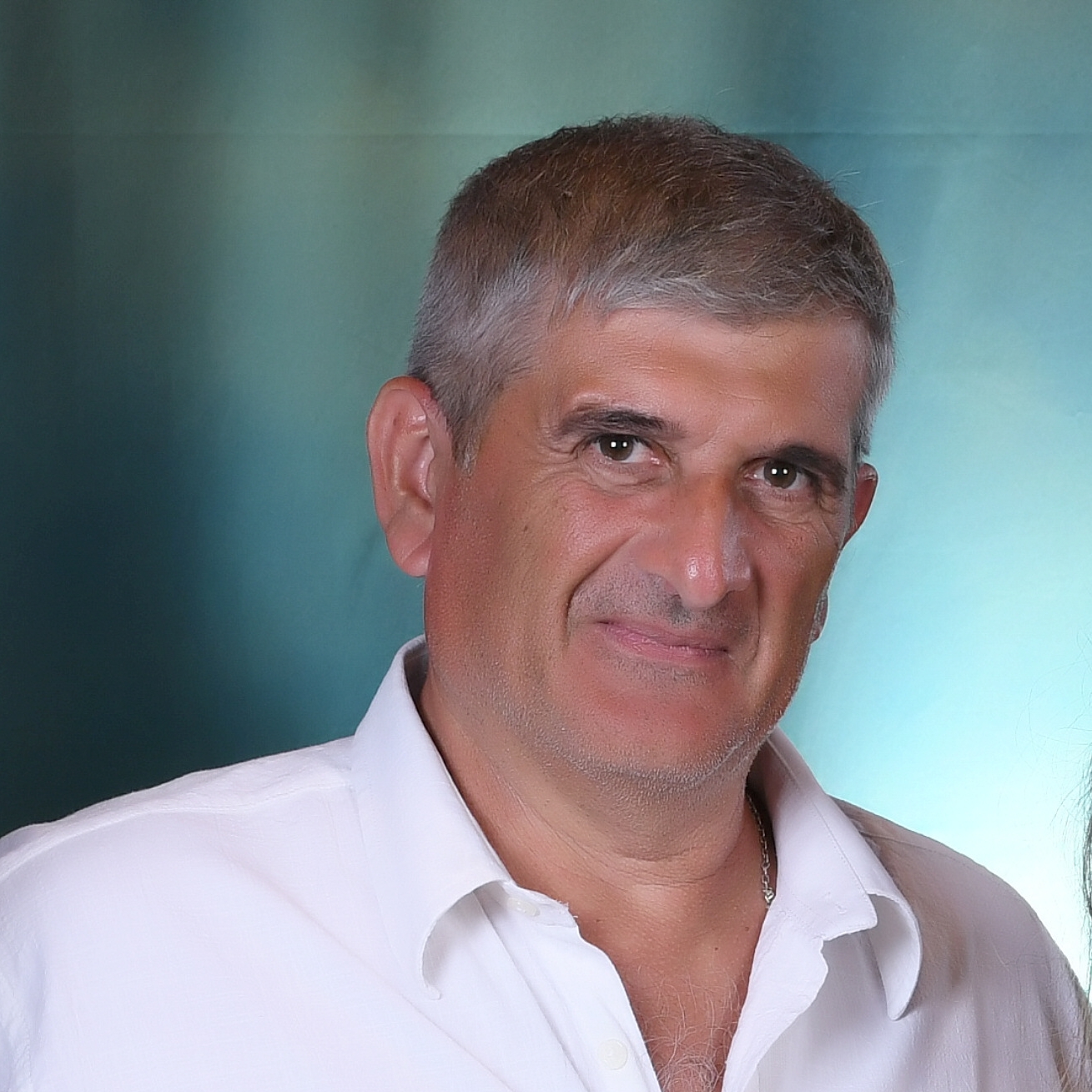 Dr Eduardo Loschiavo