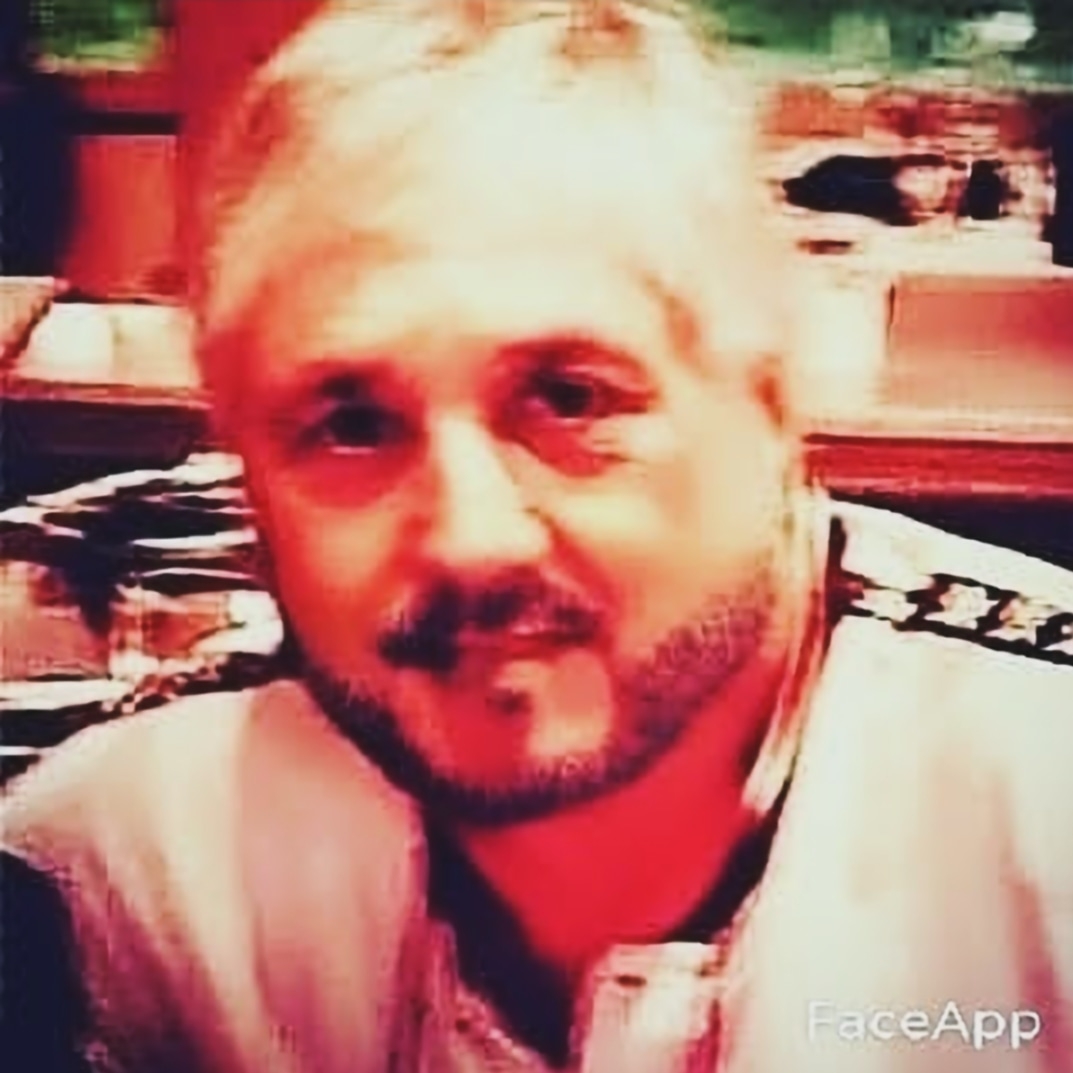 Dr Roberto Jose Darino