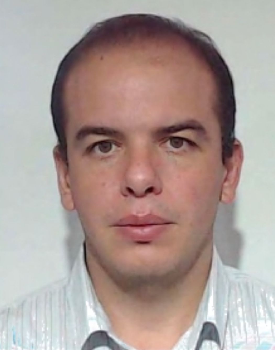 Dr Leonardo Andres Cardinali