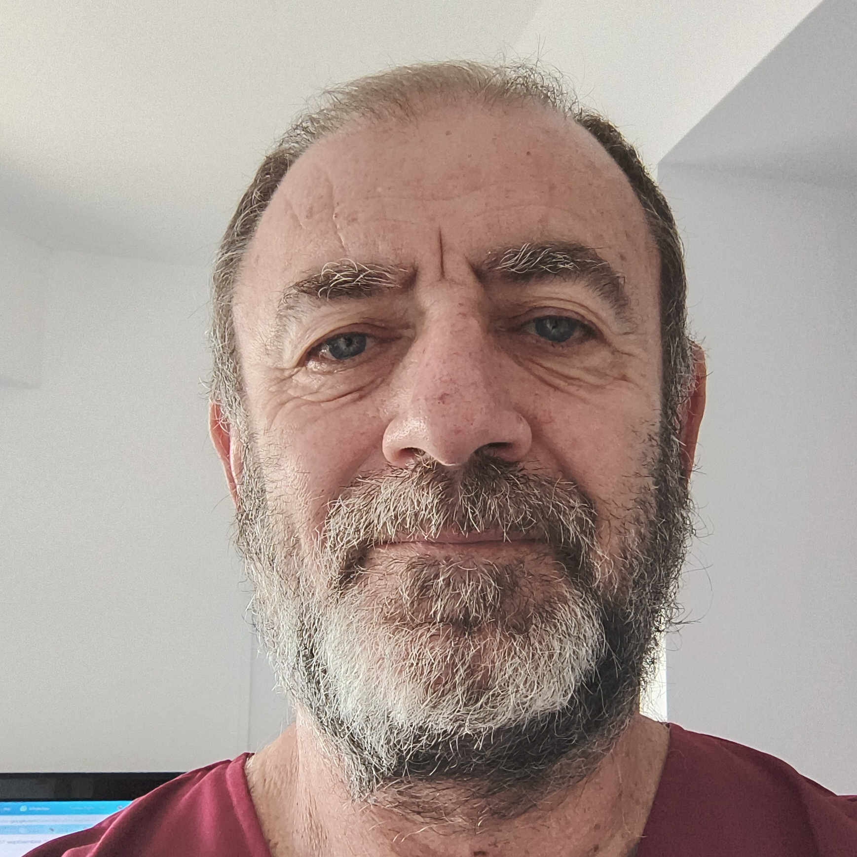 Dr Claudio F Schvartzberg