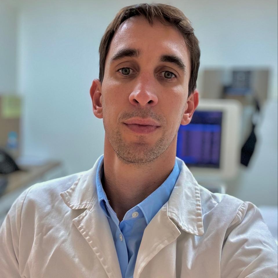Dr Marcos Levi Camer