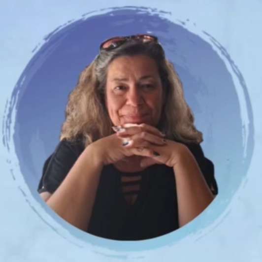 Dra Gabriela Antelo
