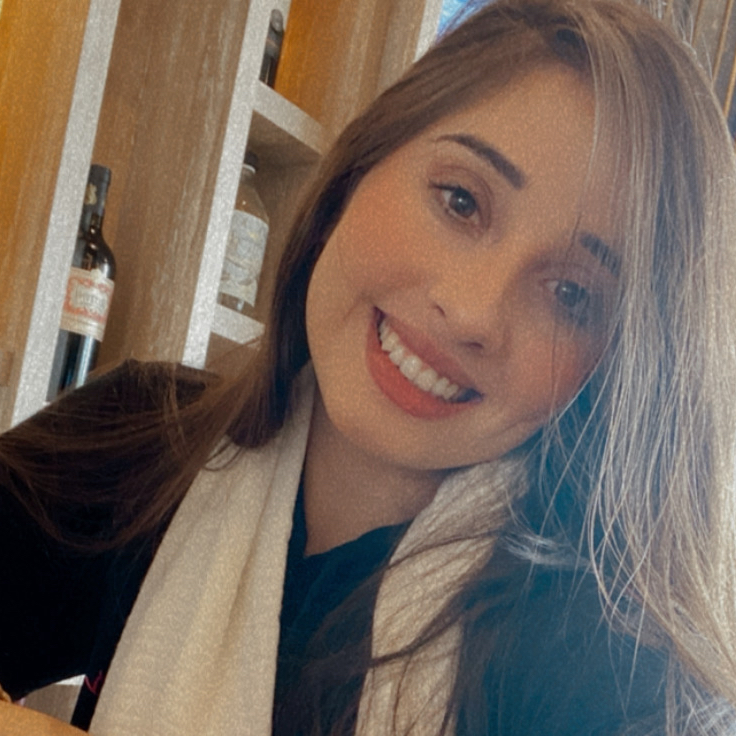 Dra. Angela Gabriela Vieira Lima Carvalho