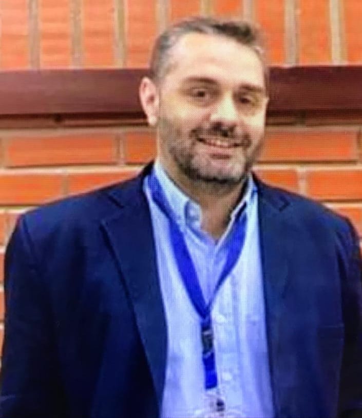 Dr. Javier Eduardo Farina