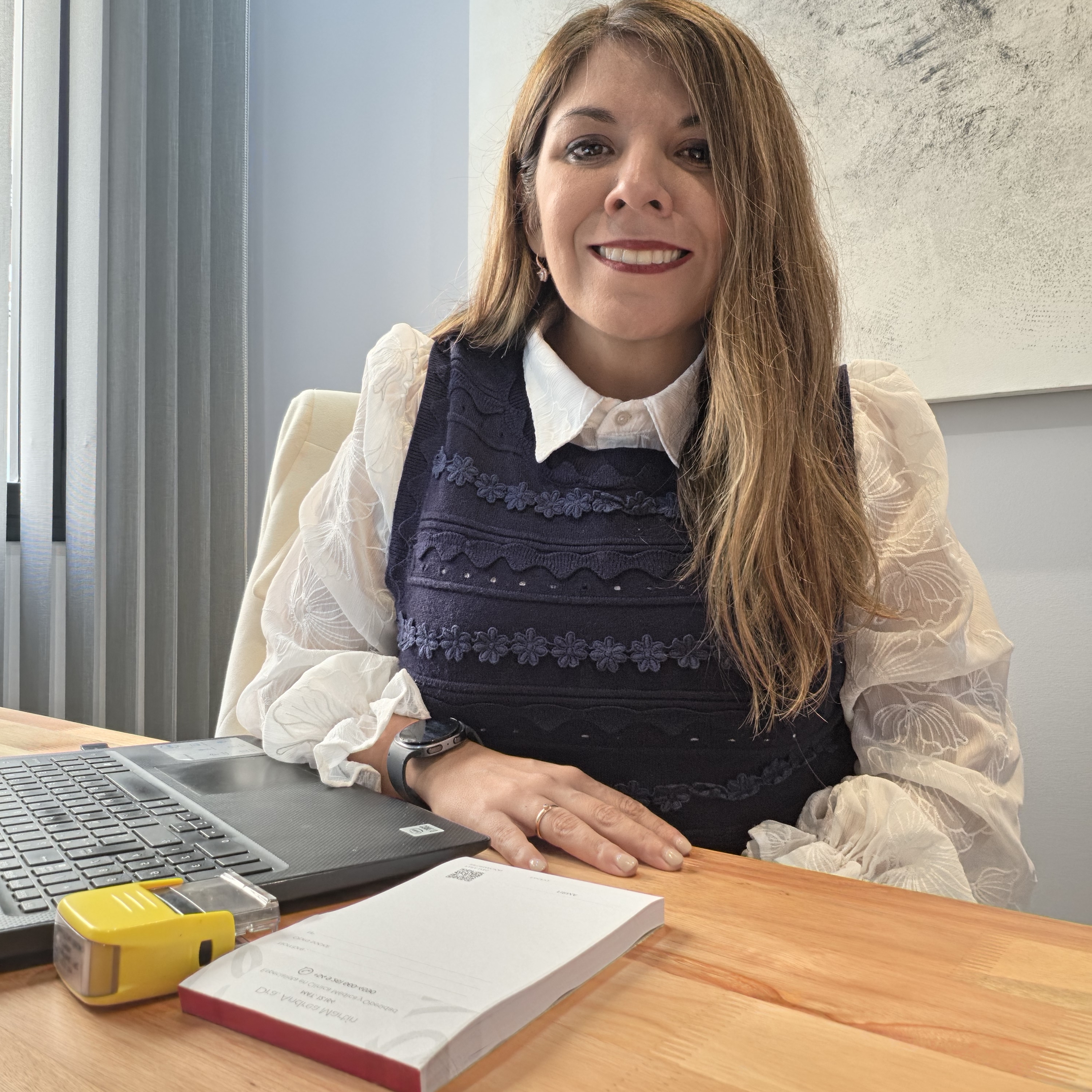 Dra  Andrea Paola Martin