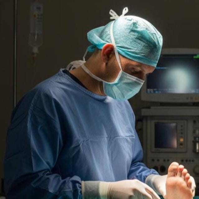Dr. Pablo Sebastian Molinari
