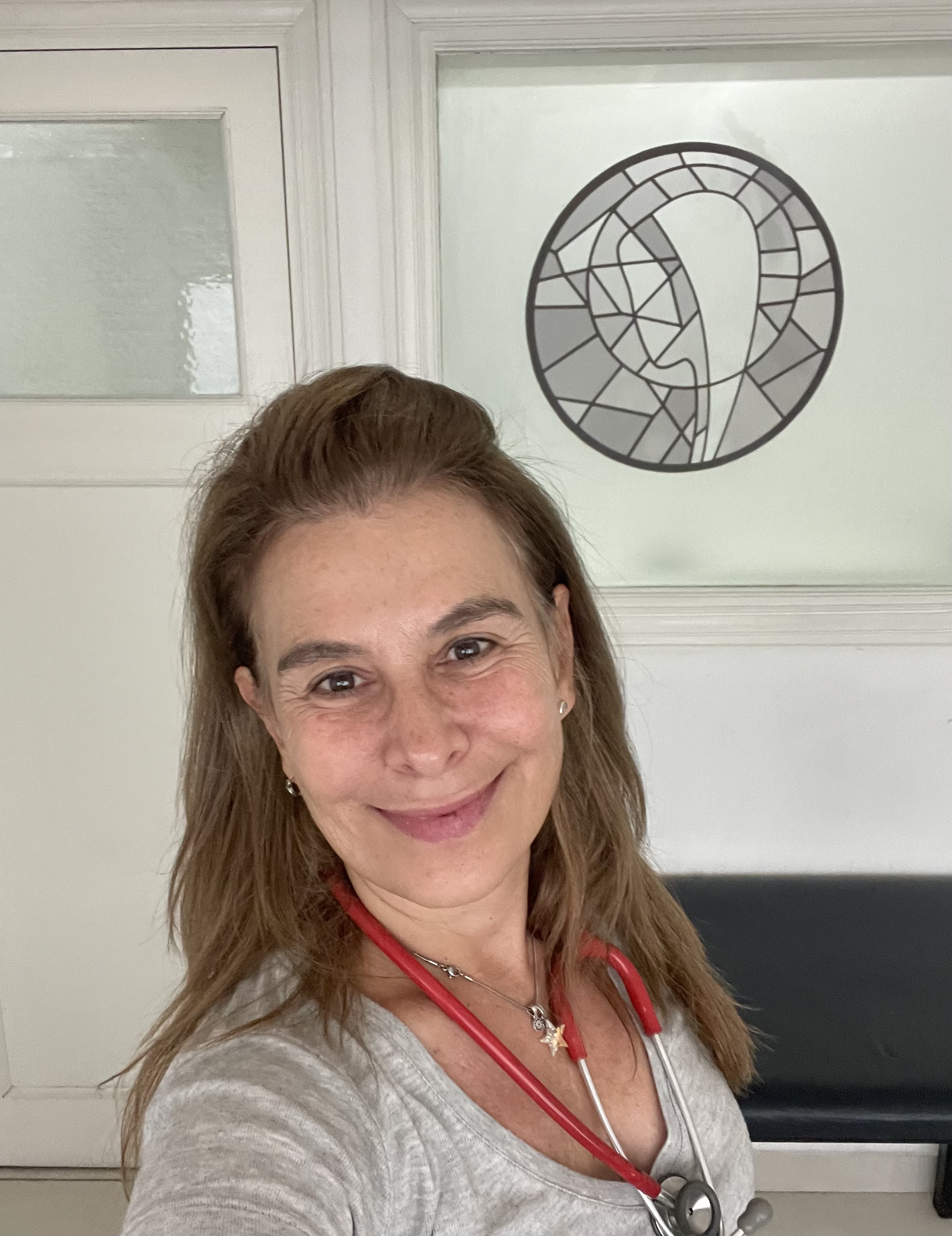 Dra. Ana Yorghanjian