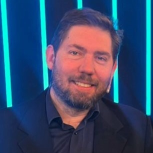 Dr. Nicolas Schnitzler