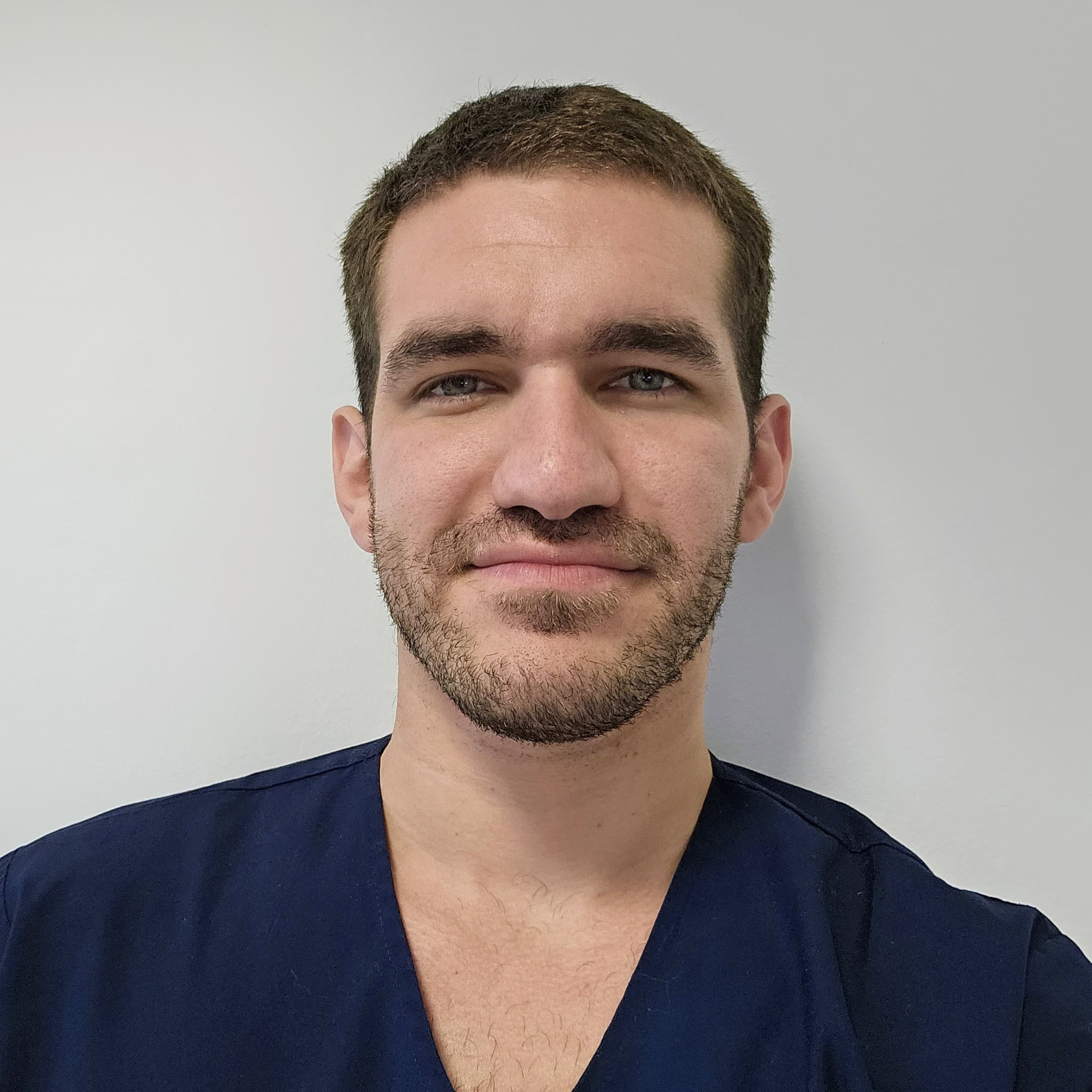 Dr Santiago Gualdoni