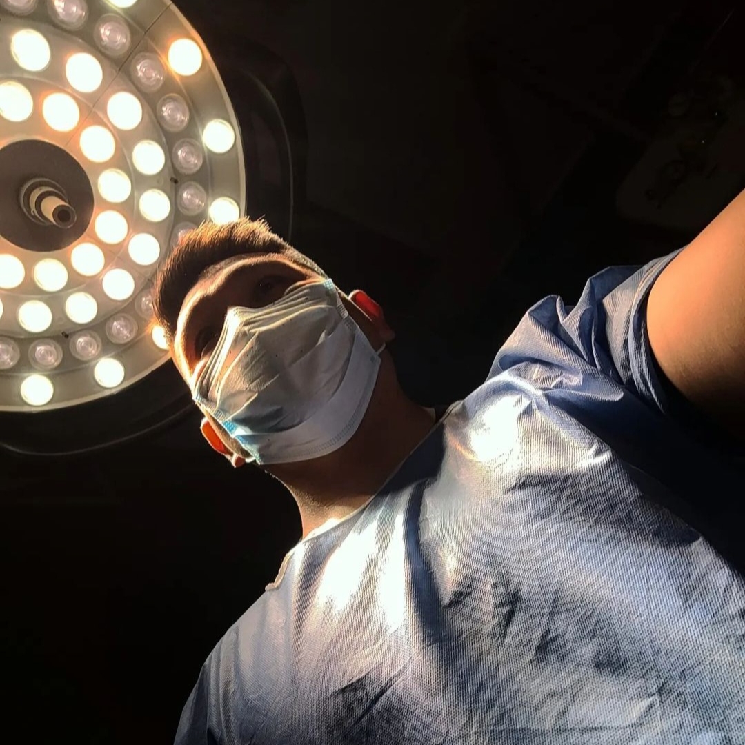 Dr Cristian Andres Torrejon
