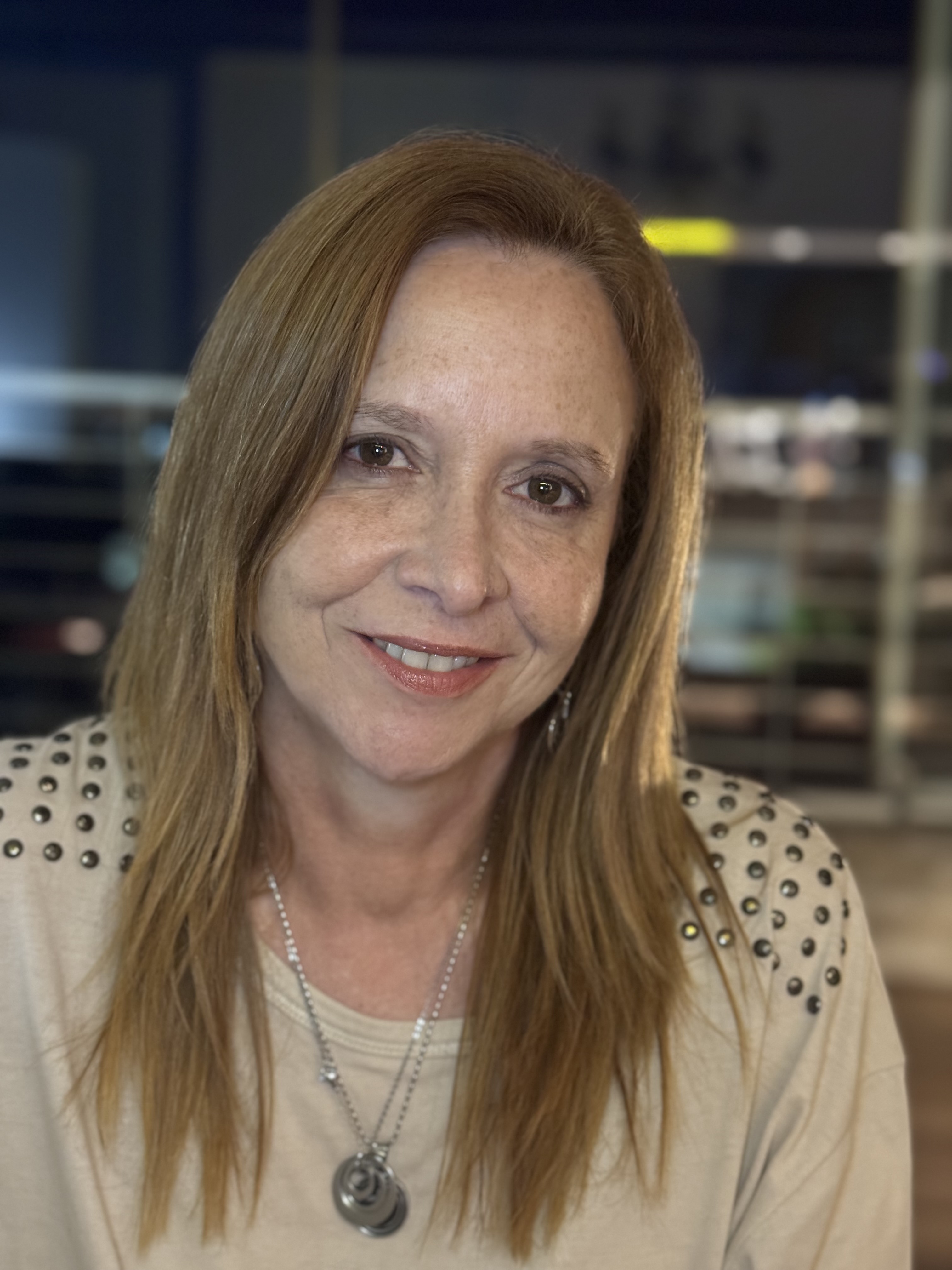 Dra Gabriela V Nano