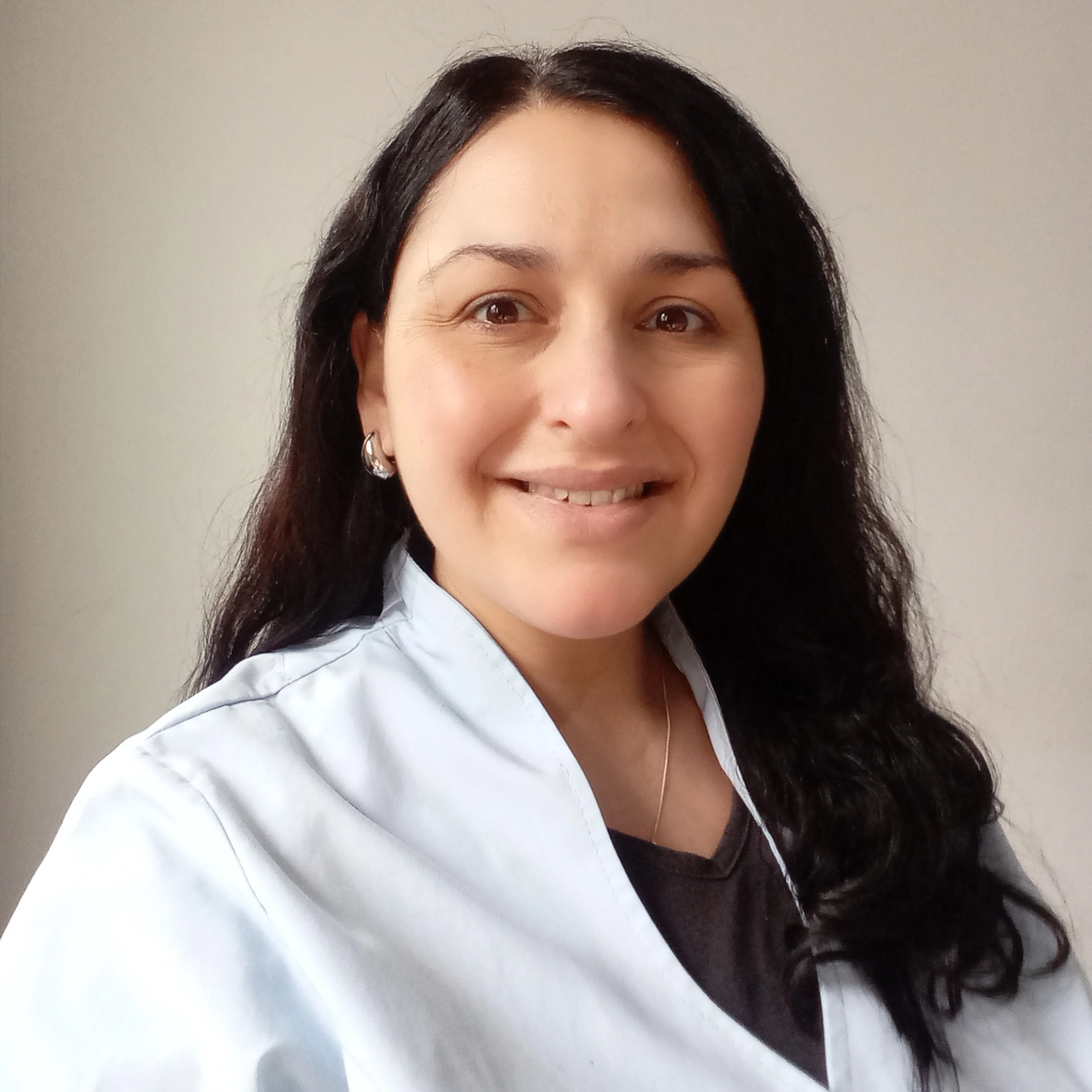 Dra Monica De Lourdes Farragos