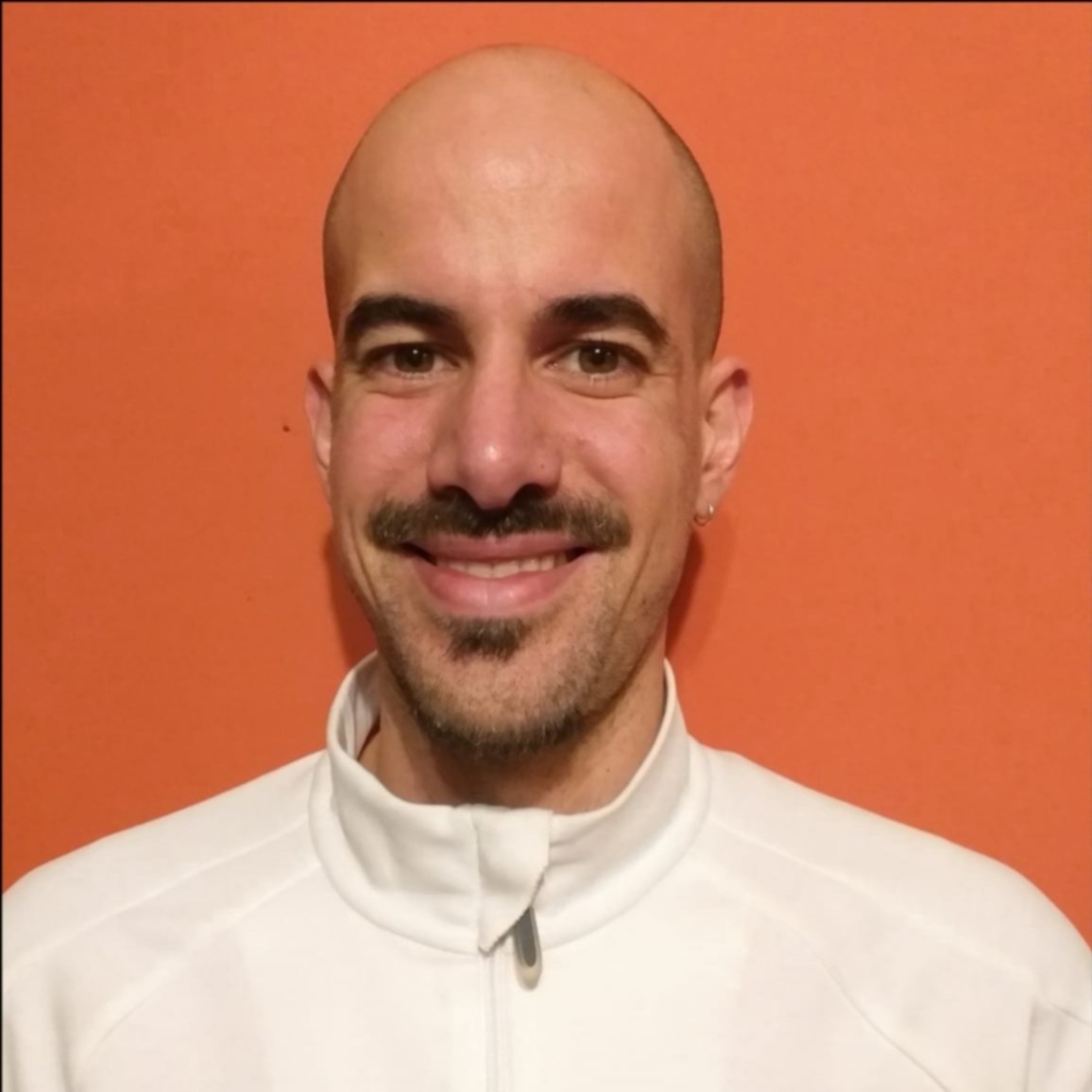 Dr. Mauro Nicolas Estravis