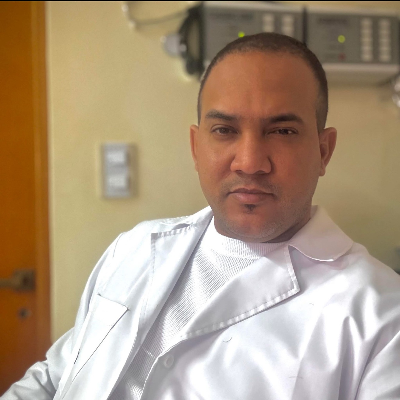 Dr Carlos Antonio Indriago Velasquez
