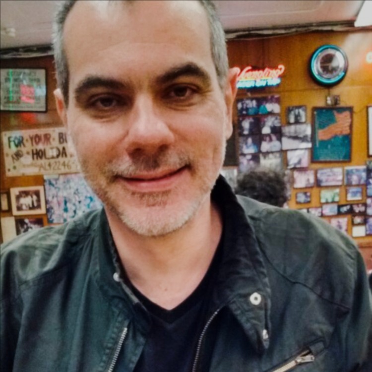 Dr Cesar Augusto Ponce