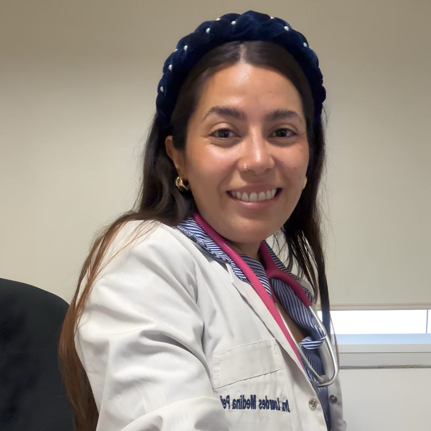 Dra Carla Lourdes Alejandra Medina Peña