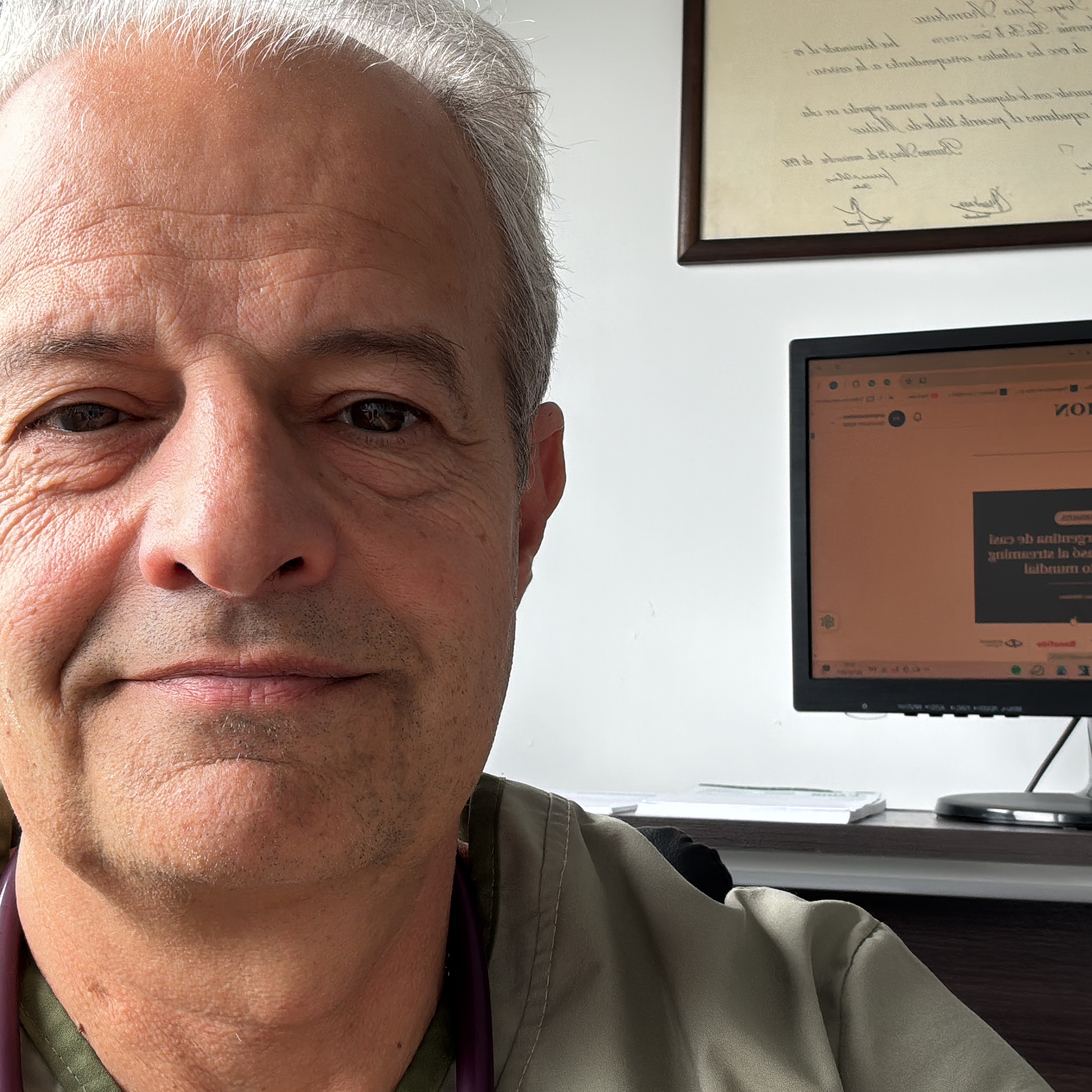 Dr.  Jorge  Luis Aramburu
