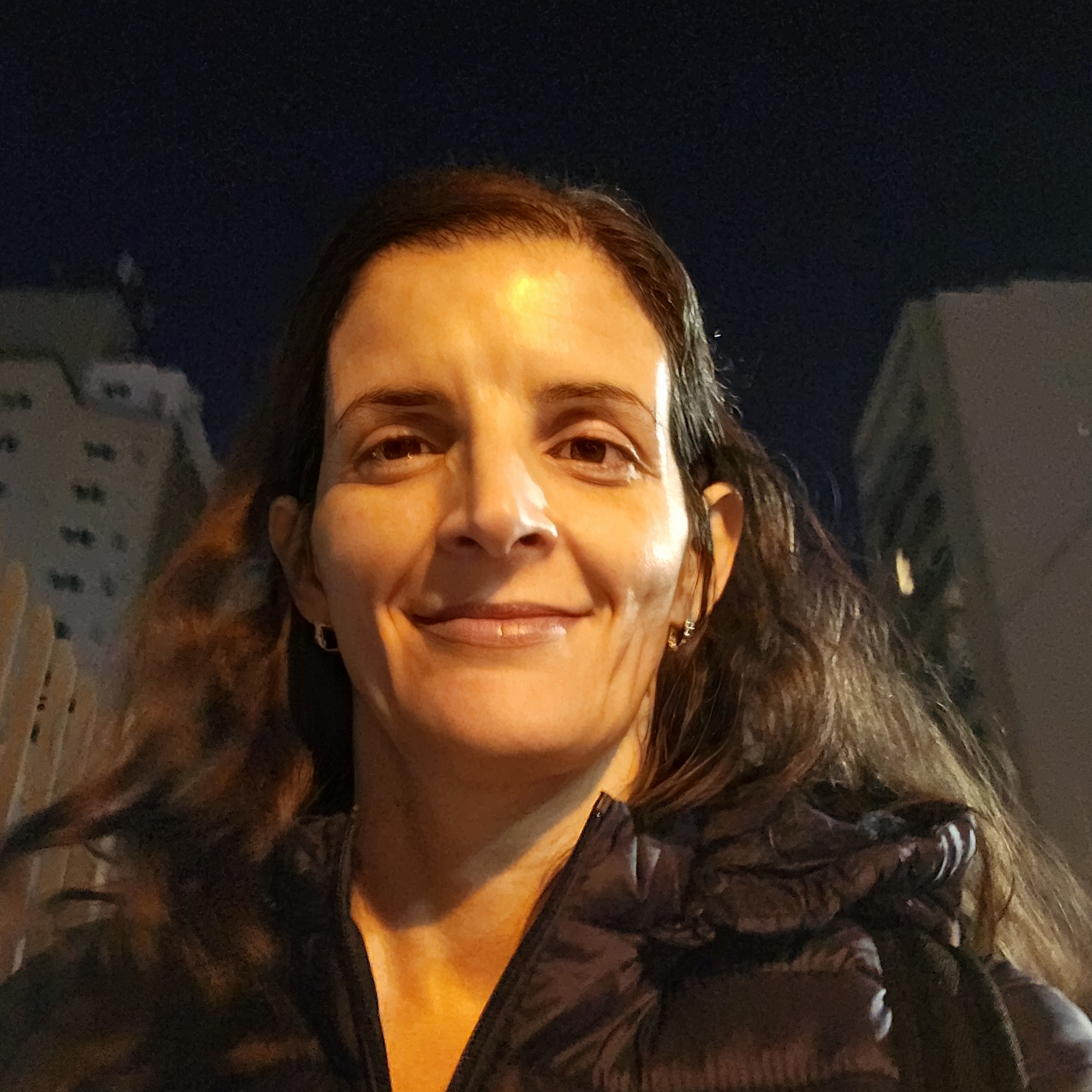 Dra Laura Analia Canovas Badra