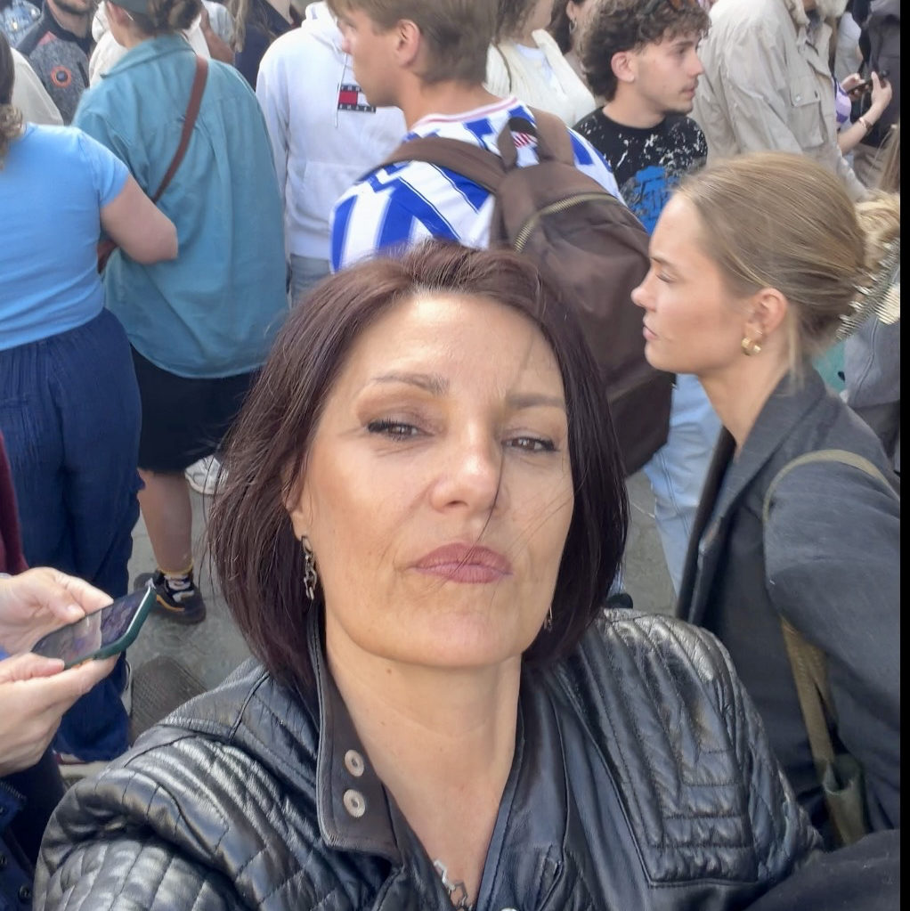 Dra Andrea Karina Vázquez