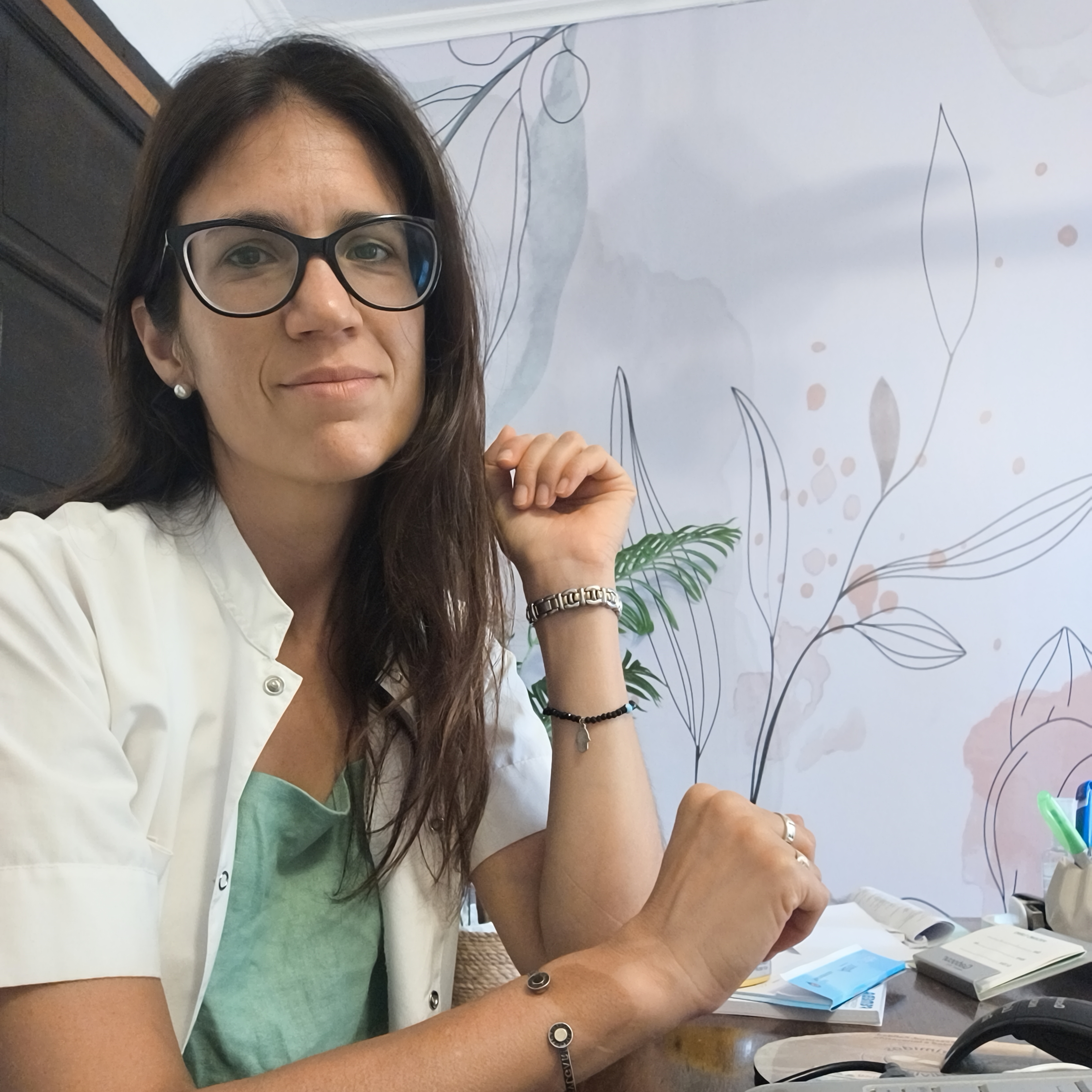 Dra Ivana Almendros Candia