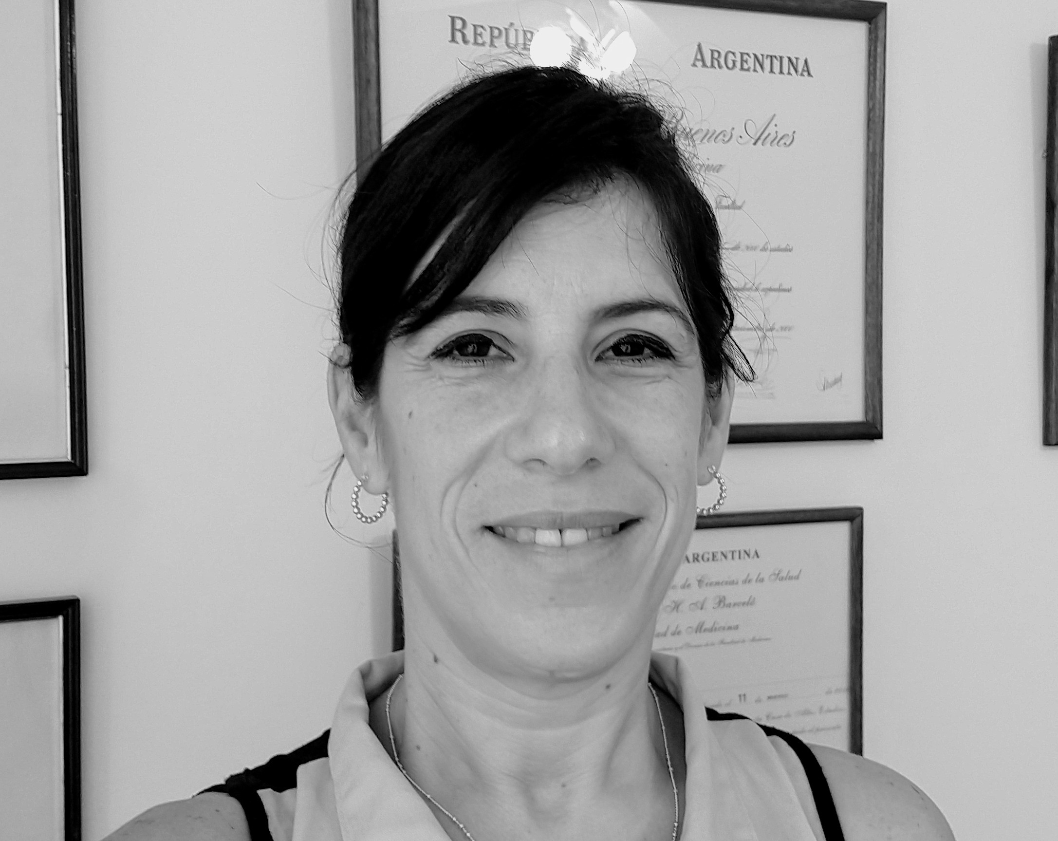 Dra Claudia Susana Otero
