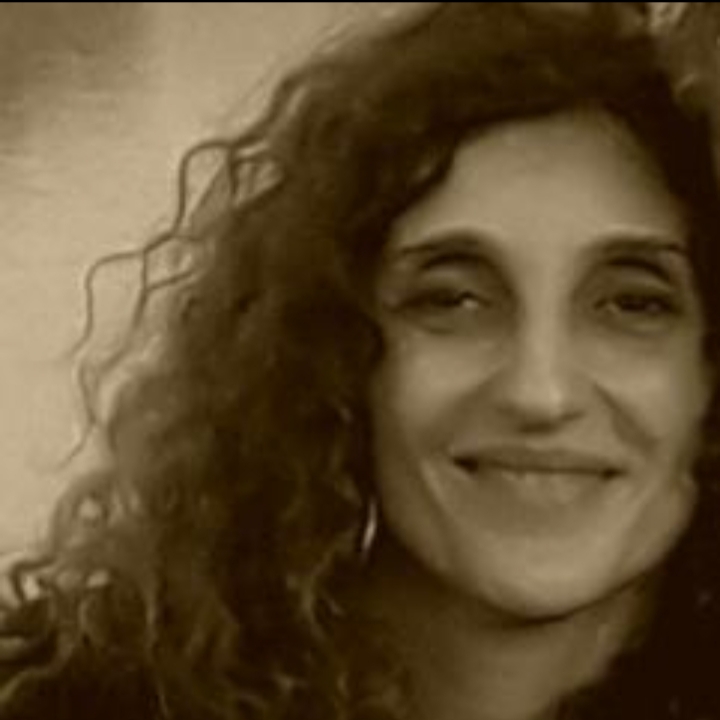 Dra Gabriela Laura Arakelian